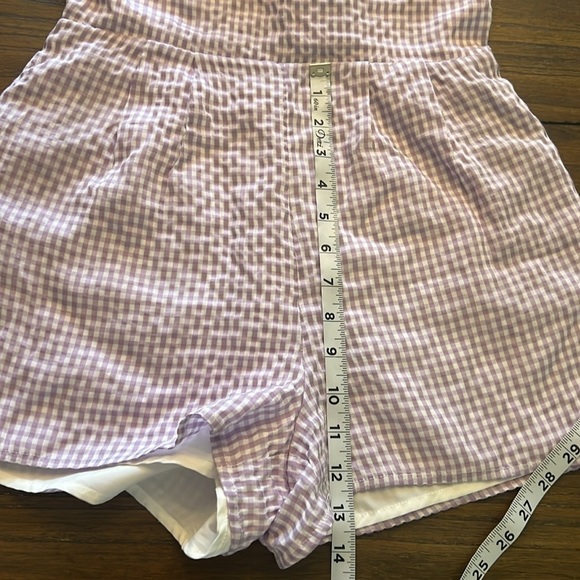 Sky & Sparrow Women's Open Back Romper Lavender & White Spring Romper, size M - Picture 9 of 9